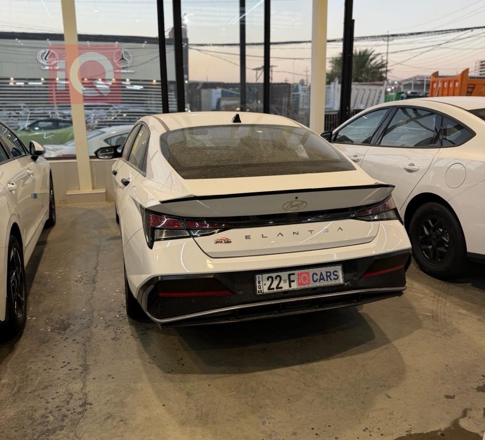 هيونداي النترا